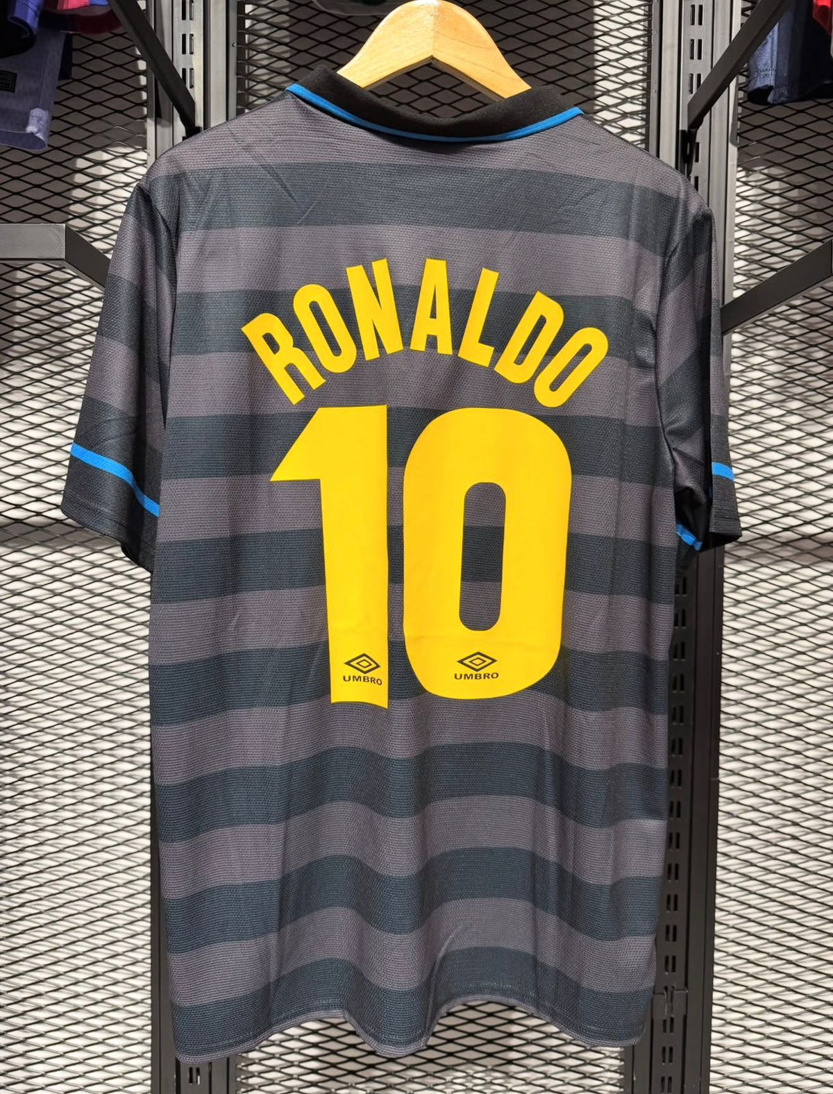 Inter Ronaldo 1998 third