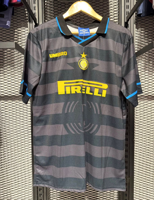 Inter Ronaldo 1998 third