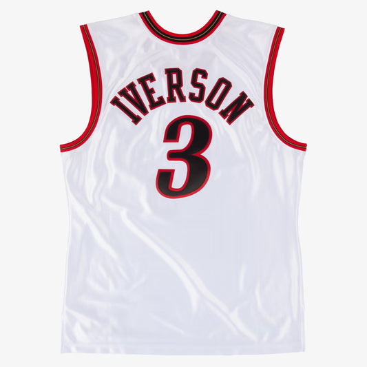 Allen Iverson Philadelphia 76ers 2001-02 White